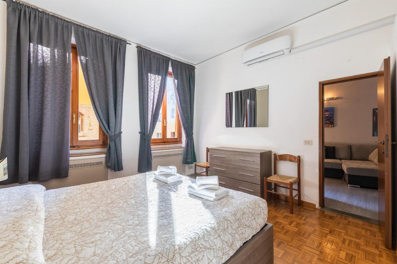 Firenze Rentals Ponte Vecchio Flat المظهر الخارجي الصورة